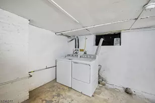 176 Valley St, South Orange, NJ 07079 - Photo 28