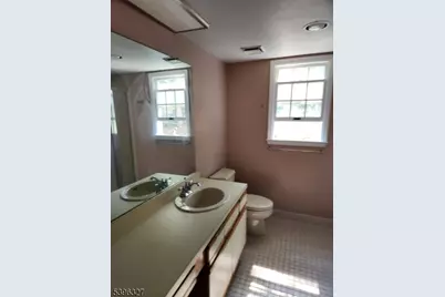 166 N 9th St #3, Newark, NJ 07107 - Photo 1