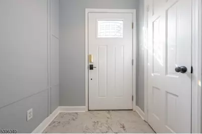 211 Conway Ct, South Orange, NJ 07079 - Photo 4