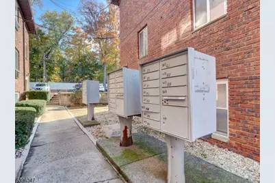 372 Valley St #5F, South Orange, NJ 07079 - Photo 14