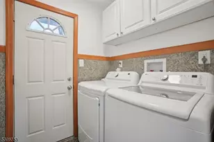 19 Ashwood Ave, Summit, NJ 07901 - Photo 14