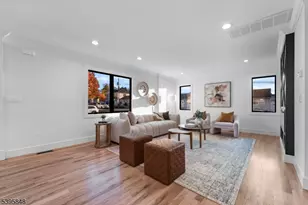 4 Roosevelt Ave, Totowa, NJ 07512 - Photo 4