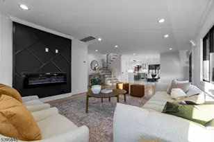 4 Roosevelt Ave, Totowa, NJ 07512 - Photo 2