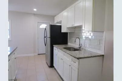 329 Berckman St, Plainfield, NJ 07062 - Photo 6