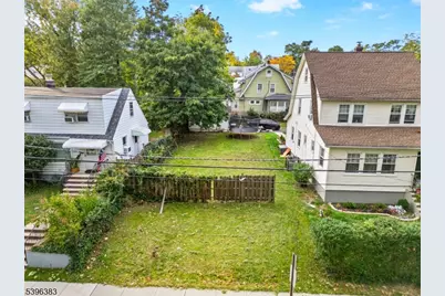 389 Olcott St, Orange, NJ 07050 - Photo 12