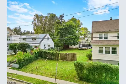389 Olcott St, Orange, NJ 07050 - Photo 10