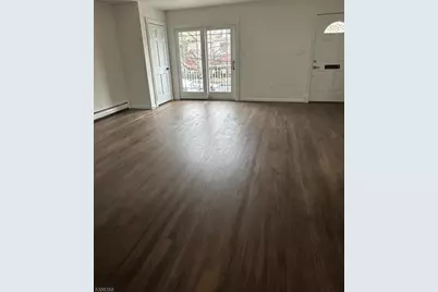 25 E 34th St, Bayonne, NJ 07002 - Photo 2
