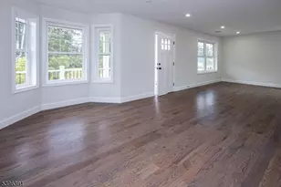 19 John St, Sayreville Boro, NJ 08857 - Photo 8