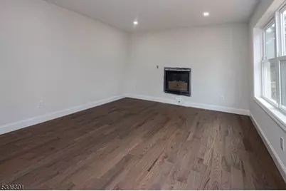 19 John St, Sayreville Boro, NJ 08857 - Photo 18