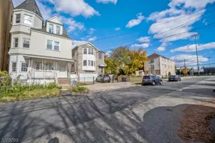 71 W Alpine St, Newark, NJ 07108 - Photo 1