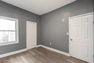 71 W Alpine St, Newark, NJ 07108 - Photo 20