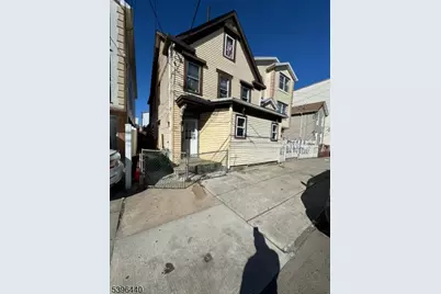 310 E Jersey St, Elizabeth, NJ 07206 - Photo 1