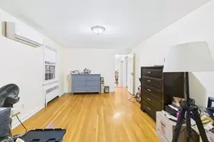 402 W Gibbons St, Linden, NJ 07036 - Photo 26