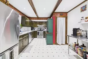 402 W Gibbons St, Linden, NJ 07036 - Photo 12