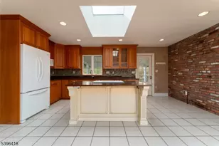 31 Cherryville Hollow Rd, Raritan Township, NJ 08822 - Photo 8