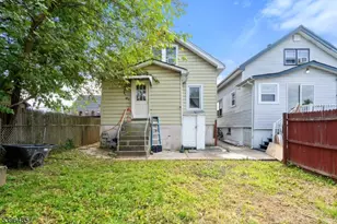 6 Worden Ave, Woodbridge Township, NJ 08861 - Photo 18