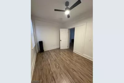 233 S Clinton St, East Orange, NJ 07018 - Photo 4