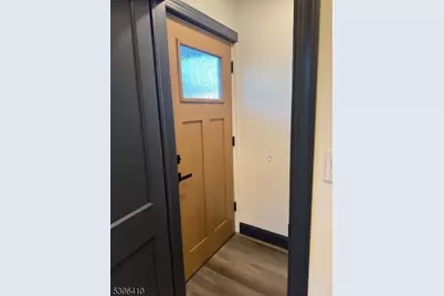 27 Emerald St, Hackensack, NJ 07601 - Photo 16