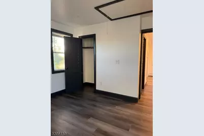 27 Emerald St, Hackensack, NJ 07601 - Photo 14