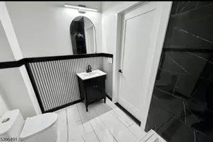 167 Chapman St, Orange, NJ 07050 - Photo 12