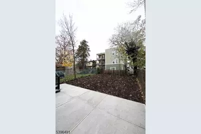 167 Chapman St, Orange, NJ 07050 - Photo 10