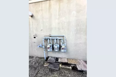 4 Saint Francis St, Newark, NJ 07105 - Photo 22