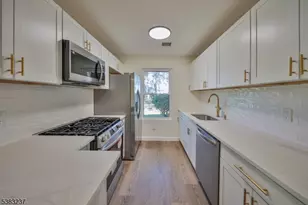 2015 Spruce Hills Dr, Glen Gardner, NJ 08826 - Photo 2