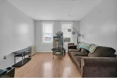 126 Macarthur Ave, Garfield, NJ 07026 - Photo 28