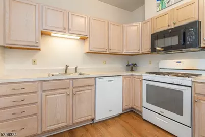 91 Rhyan Dr, Parsippany, NJ 07054 - Photo 14