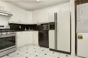 23 Karam Cir, West Orange Township, NJ 07052 - Photo 10