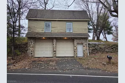 97 Fairmount Rd, Tewksbury Township, NJ 07830 - Photo 6