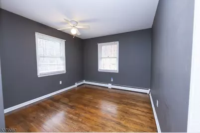 27 High Crest Dr, Vernon Twp., NJ 07419 - Photo 10