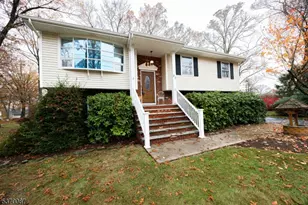 27 High Crest Dr, Vernon Twp., NJ 07419 - Photo 28