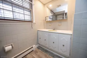 27 High Crest Dr, Vernon Twp., NJ 07419 - Photo 12