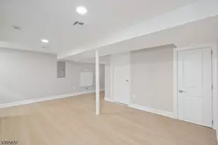 542 Leo St, Hillside, NJ 07205 - Photo 26