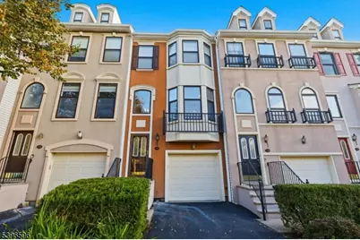 335 Wilshire Dr, Nutley, NJ 07110 - Photo 1