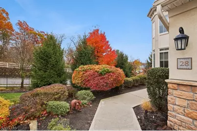 28 Metzger Dr #28, West Orange Township, NJ 07052 - Photo 4