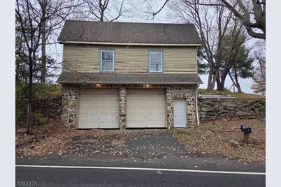 97 Fairmount Rd, Tewksbury Township, NJ 07830 - Photo 6