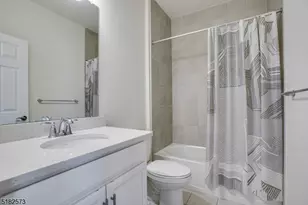 24 Braeburn Ct, Livingston Twp., NJ 07039 - Photo 22