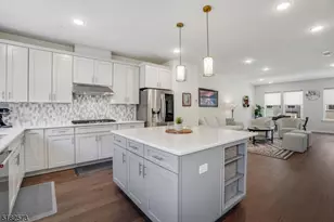 24 Braeburn Ct, Livingston Twp., NJ 07039 - Photo 16