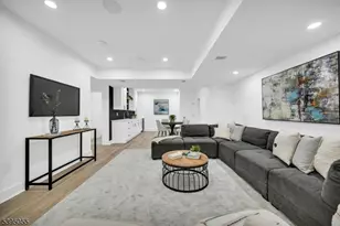 22 Brookside Pl, Livingston, NJ 07039 - Photo 40