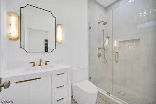 22 Brookside Pl, Livingston, NJ 07039 - Photo 16