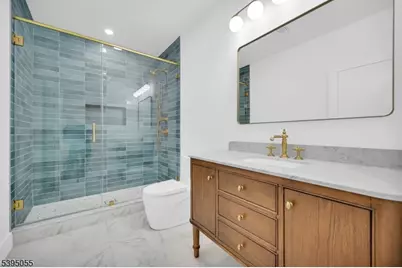 22 Brookside Pl, Livingston, NJ 07039 - Photo 30