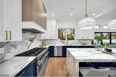 22 Brookside Pl, Livingston, NJ 07039 - Photo 6