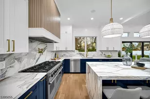 22 Brookside Pl, Livingston, NJ 07039 - Photo 6