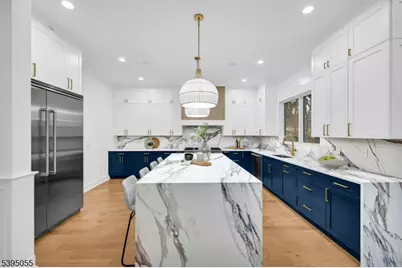 22 Brookside Pl, Livingston, NJ 07039 - Photo 8