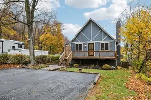 16 Winding Hill Rd, Vernon, NJ 07462 - Photo 4