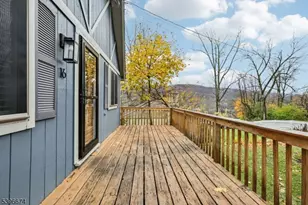 16 Winding Hill Rd, Vernon, NJ 07462 - Photo 8