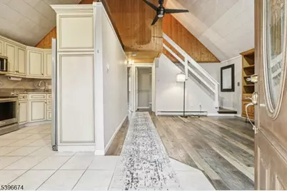 16 Winding Hill Rd, Vernon, NJ 07462 - Photo 10