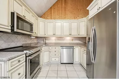 16 Winding Hill Rd, Vernon, NJ 07462 - Photo 18